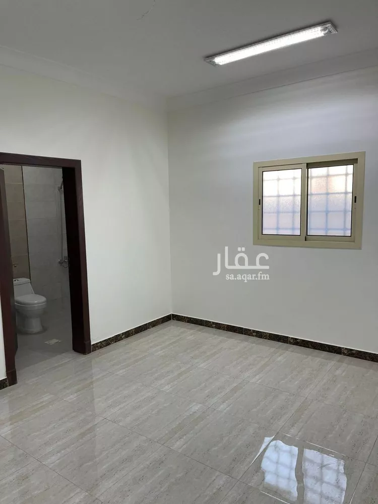 شقة للبيع في شارع صفيح, حي العزيزية, مدينة الرياض, منطقة الرياض صورة 3