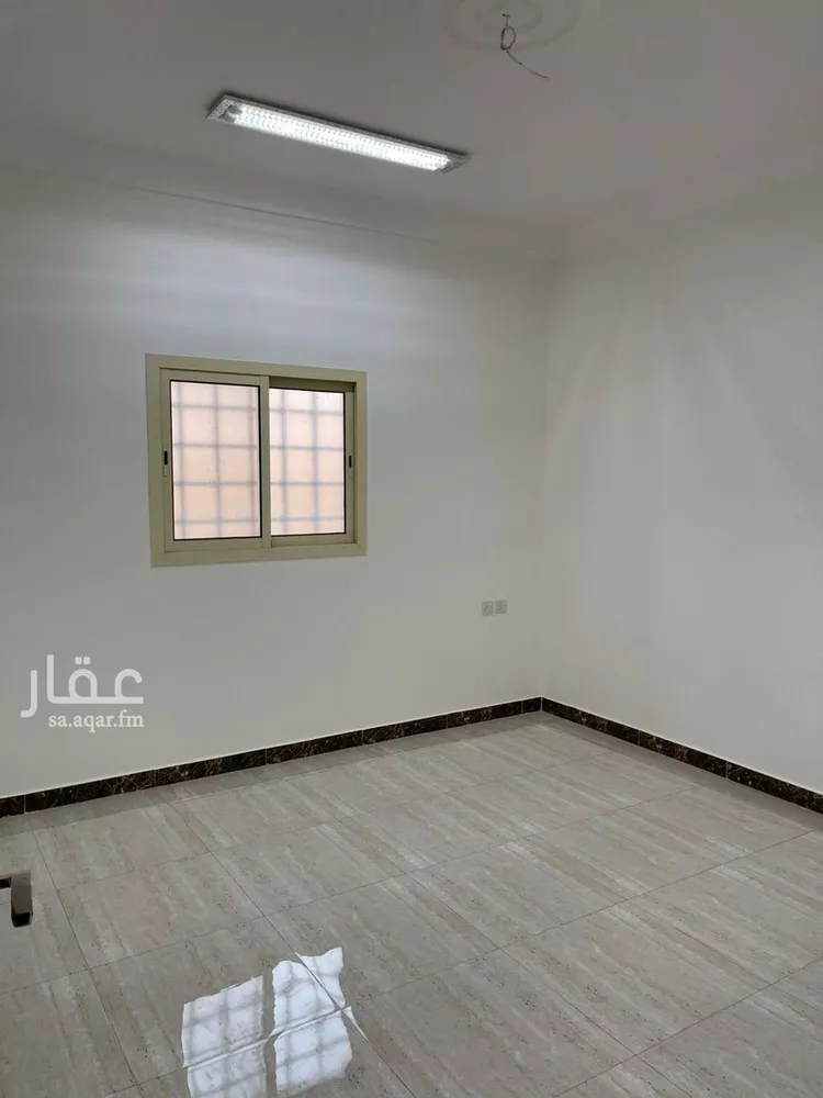 شقة للبيع في شارع صفيح, حي العزيزية, مدينة الرياض, منطقة الرياض صورة 5