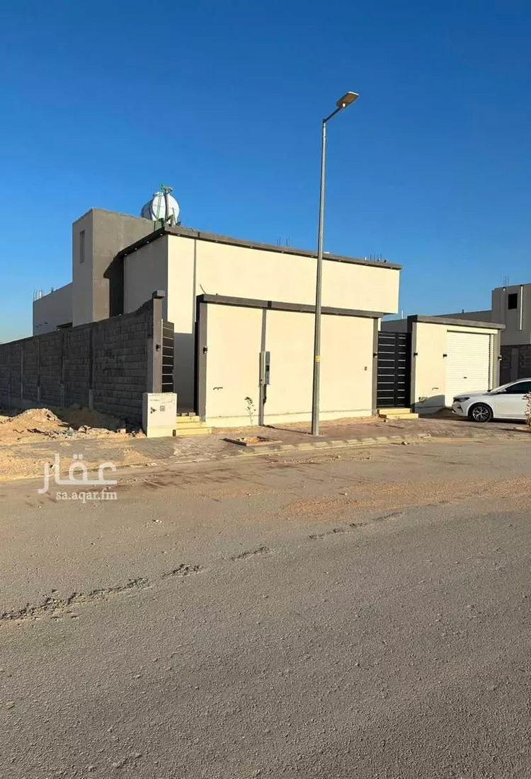 Floor for Sale in Al Kharj Mishrif