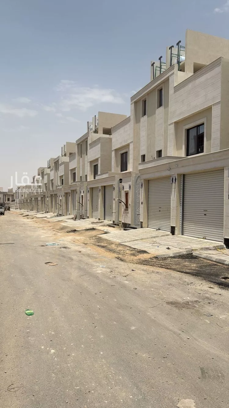دور للبيع في شارع الامام مسلم, حي بدر, مدينة الرياض, منطقة الرياض صورة 3