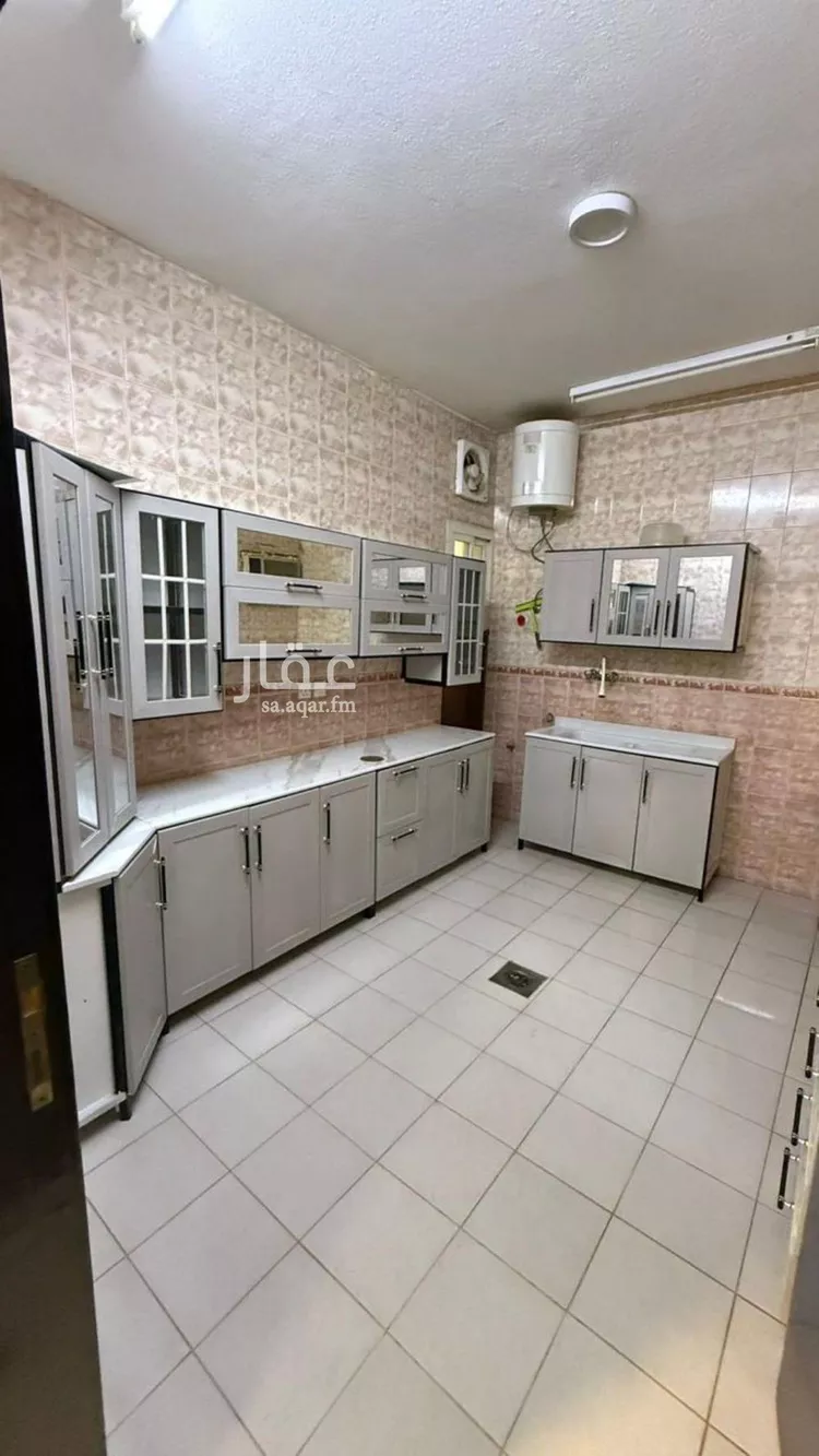 شقة للإيجار في شارع النعام, حي ظهرة لبن, مدينة الرياض, منطقة الرياض صورة 2