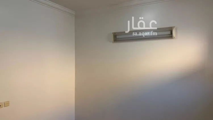 شقة للإيجار في شارع خالد بن زهير الهذلي, حي بدر, مدينة الرياض, منطقة الرياض صورة 4