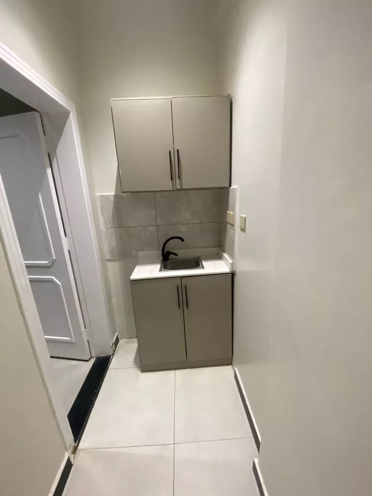 شقة للإيجار في شارع شارع رقم 272, حي الياسمين, مدينة الرياض, منطقة الرياض صورة 2