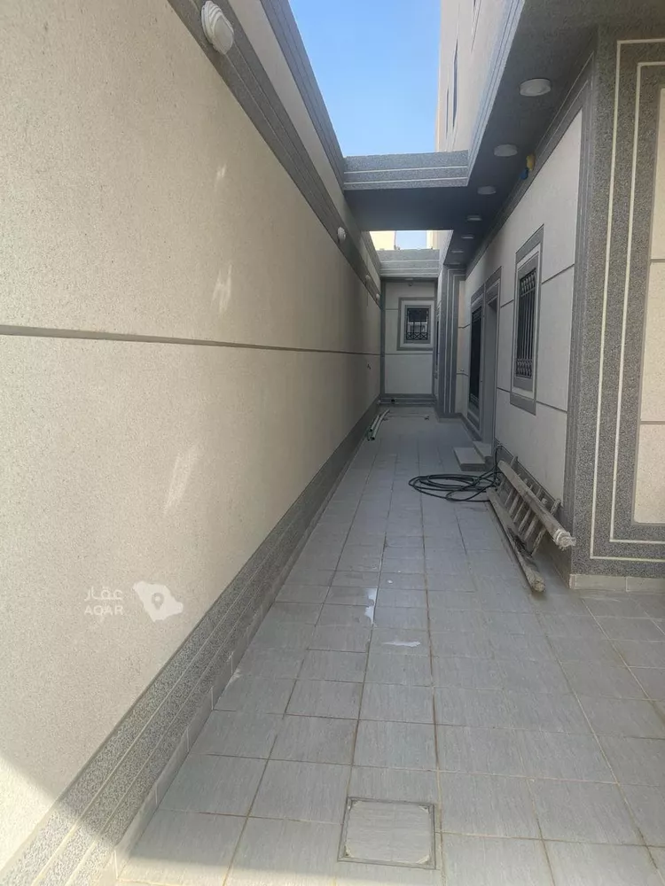 فيلا للإيجار في شارع محمد عارف الجاوي, حي طويق, مدينة الرياض, منطقة الرياض 6