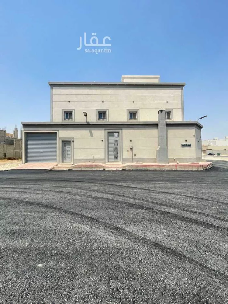 فيلا للبيع في شارع محمد عارف الجاوي, حي طويق, مدينة الرياض, منطقة الرياض 1 صورة