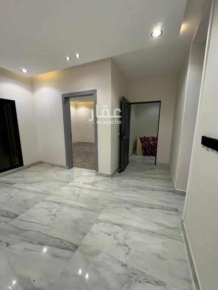 شقة للإيجار في شارع شارع عرض 15 م, حي عكاظ, مدينة الرياض, منطقة الرياض صورة 3