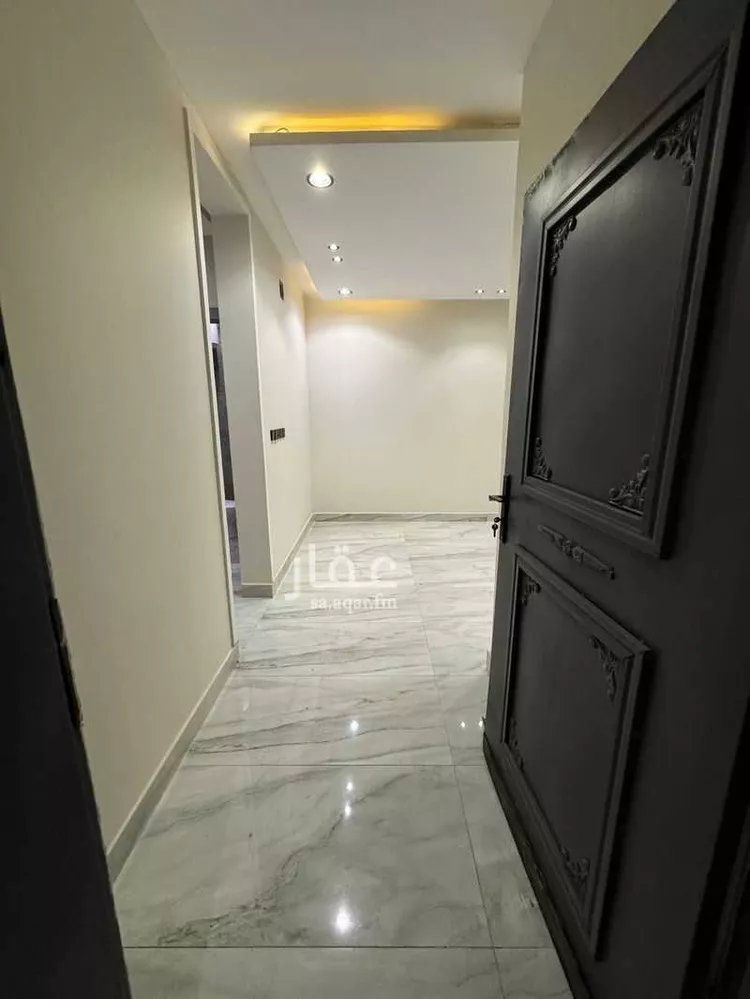 شقة للإيجار في شارع شارع عرض 15 م, حي عكاظ, مدينة الرياض, منطقة الرياض صورة 2