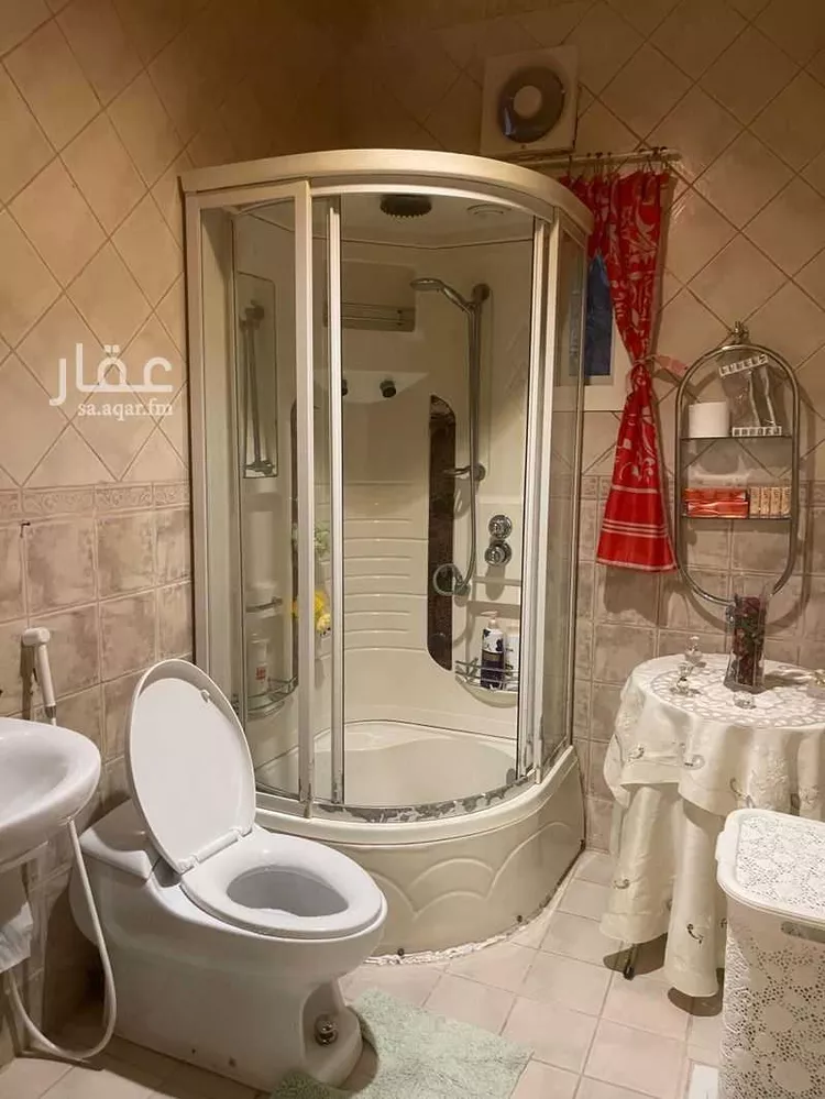 فيلا للبيع في شارع احمد الادهمي, حي البساتين, مدينة جدة, منطقة مكة المكرمة صورة 2