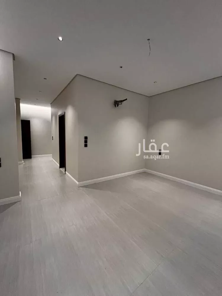 فيلا للبيع في شارع منصور العكبري, حي الياقوت, مدينة جدة, منطقة مكة المكرمة صورة 5