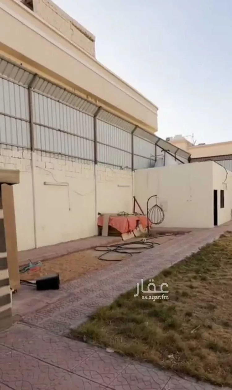 استراحة للبيع في شارع الحرفين, حي العزيزية, مدينة الرياض, منطقة الرياض صورة 5