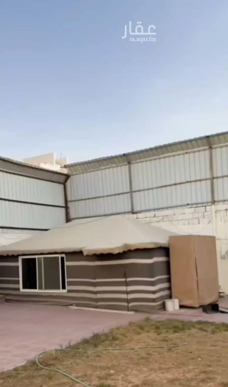 استراحة للبيع في شارع الحرفين, حي العزيزية, مدينة الرياض, منطقة الرياض