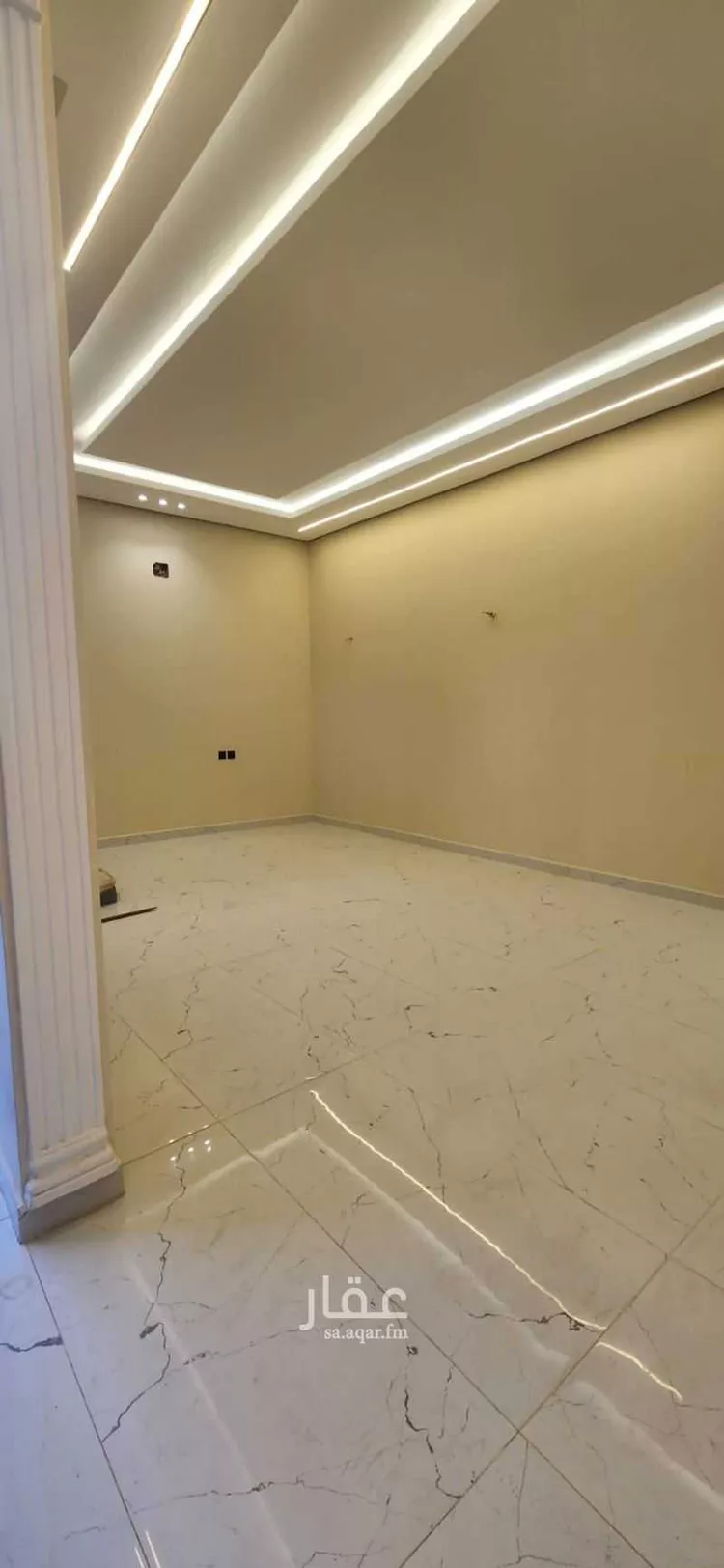 فيلا للبيع في شارع عبدالله الخليفي, حي العزيزية, مدينة الرياض, منطقة الرياض 14