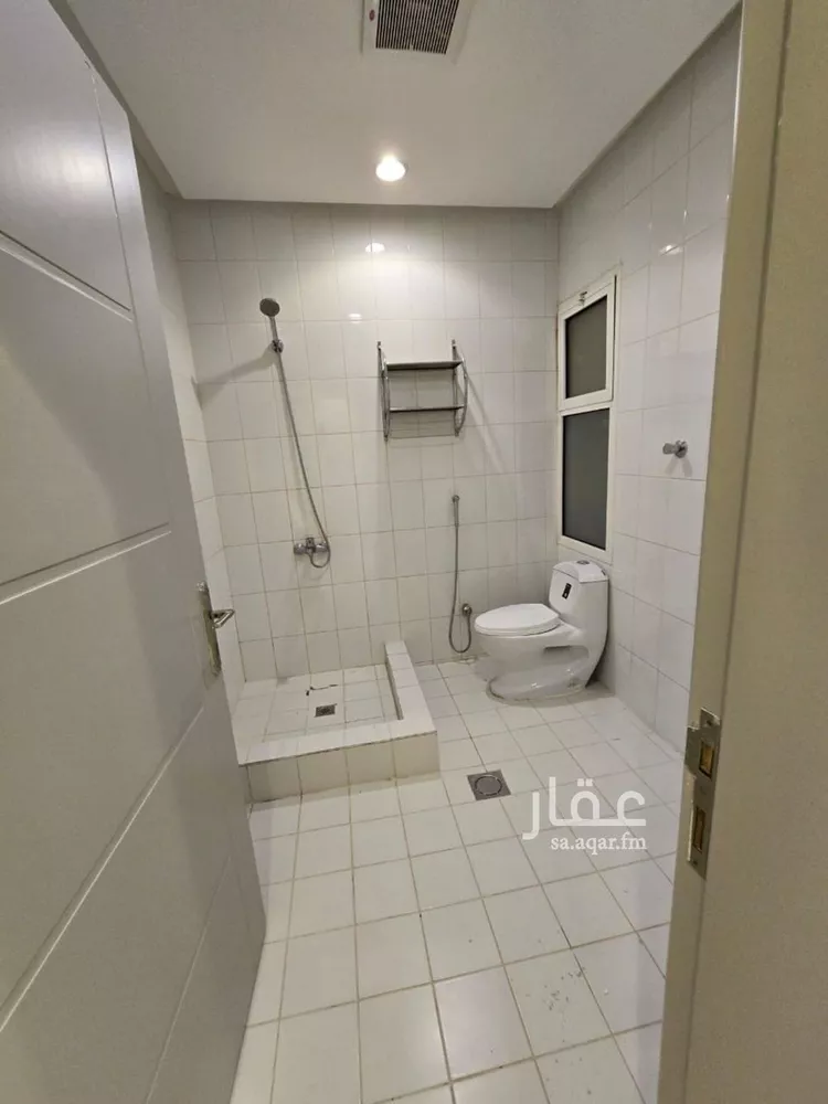 دور للإيجار في شارع مصدة, حي الوادي, مدينة الرياض, منطقة الرياض صورة 2