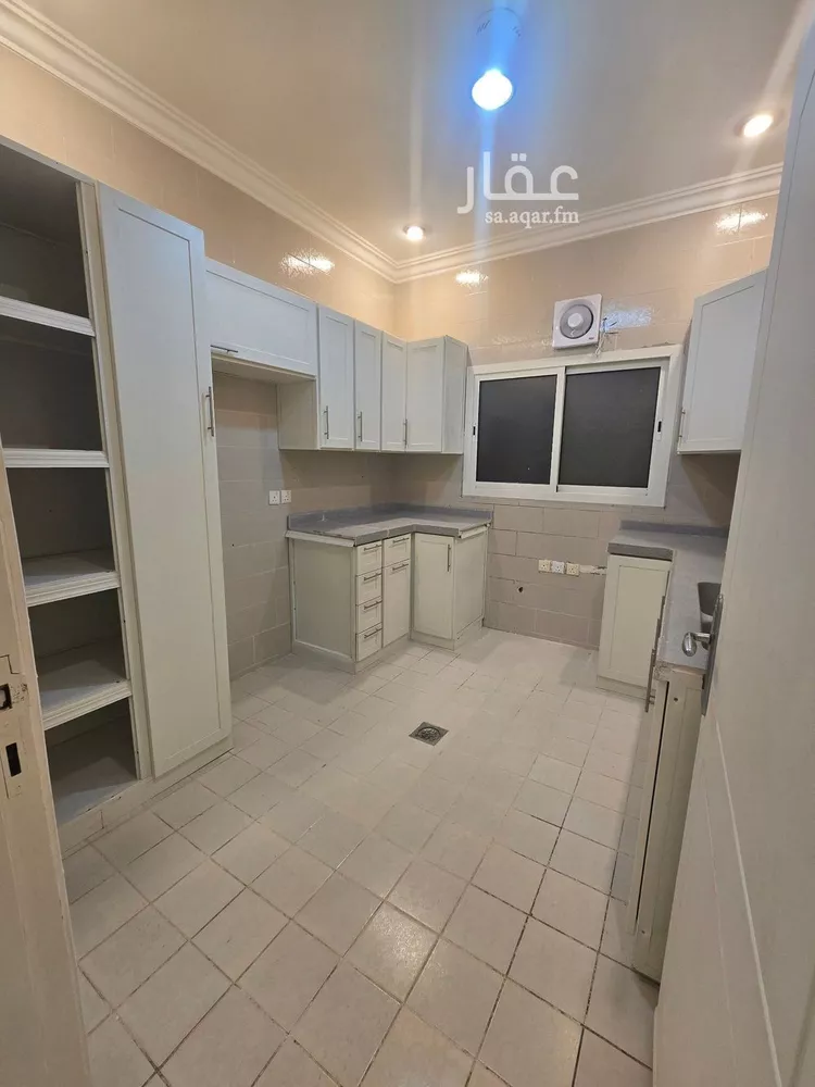 شقة للإيجار في شارع رقم 190, حي الياسمين, مدينة الرياض, منطقة الرياض صورة 3