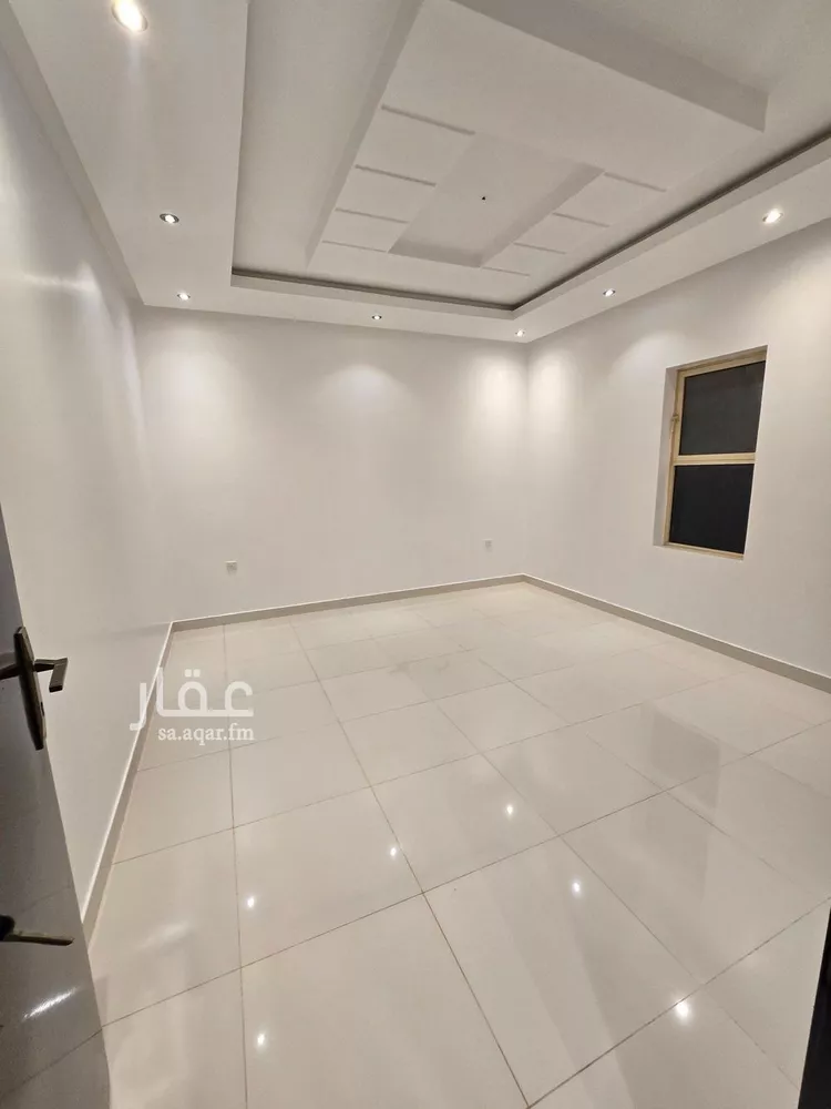 Floor for Rent in Riyadh Al Wadi