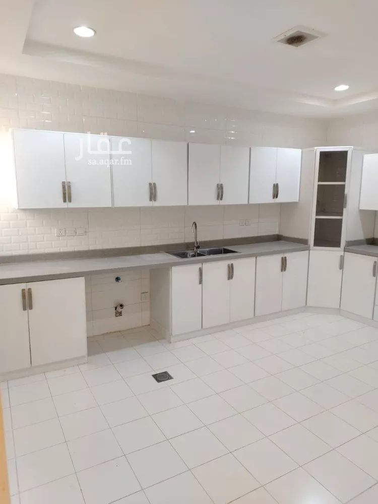 شقة للإيجار في شارع ظافر الغساني, حي حطين, مدينة الرياض, منطقة الرياض صورة 4