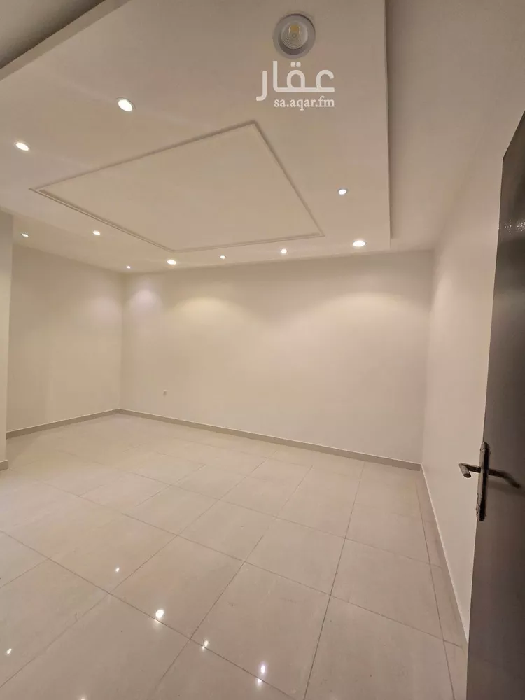Floor for Rent in Riyadh Al Wadi صورة 3
