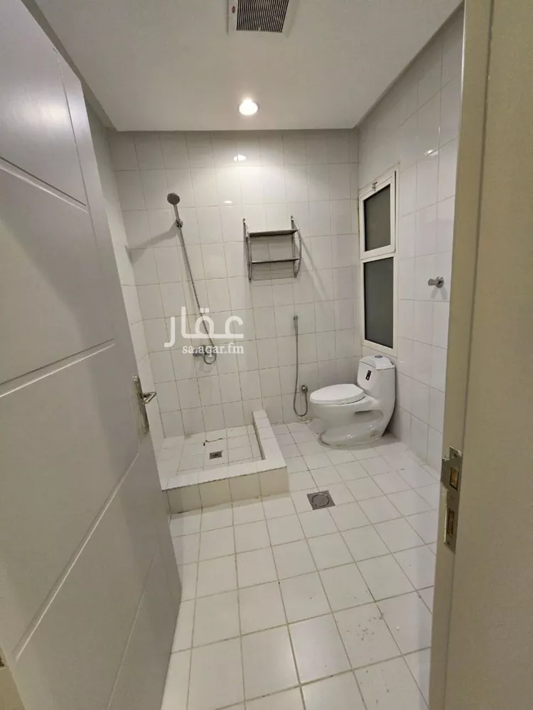 دور للإيجار في شارع مصدة, حي الوادي, مدينة الرياض, منطقة الرياض صورة 2