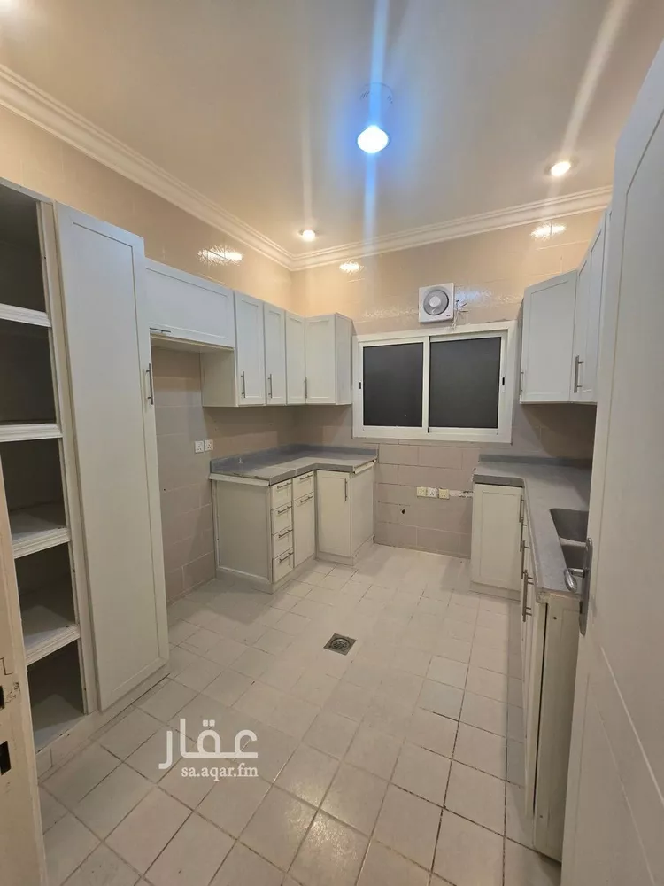 شقة للإيجار في شارع رقم 190, حي الياسمين, مدينة الرياض, منطقة الرياض صورة 4