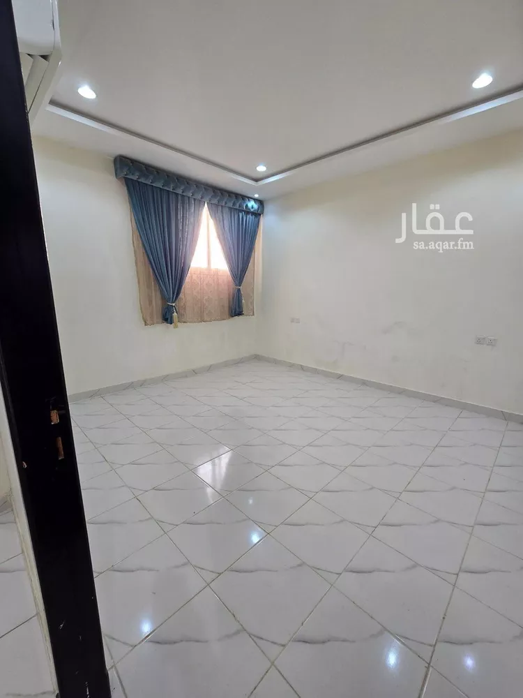 شقة للإيجار في شارع وادي الزرقاء, حي الوادي, مدينة الرياض, منطقة الرياض
