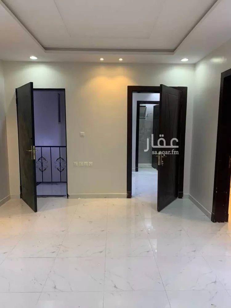 فيلا للإيجار في شارع أحمد بن بركة, حي الرمال, مدينة الرياض, منطقة الرياض صورة 5