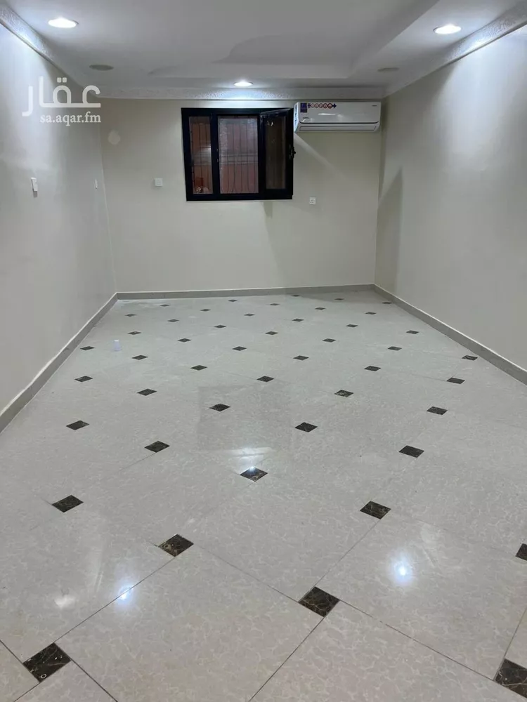 فيلا للبيع في شارع حسن بن دينار, حي الشفاء, مدينة الرياض, منطقة الرياض صورة 5