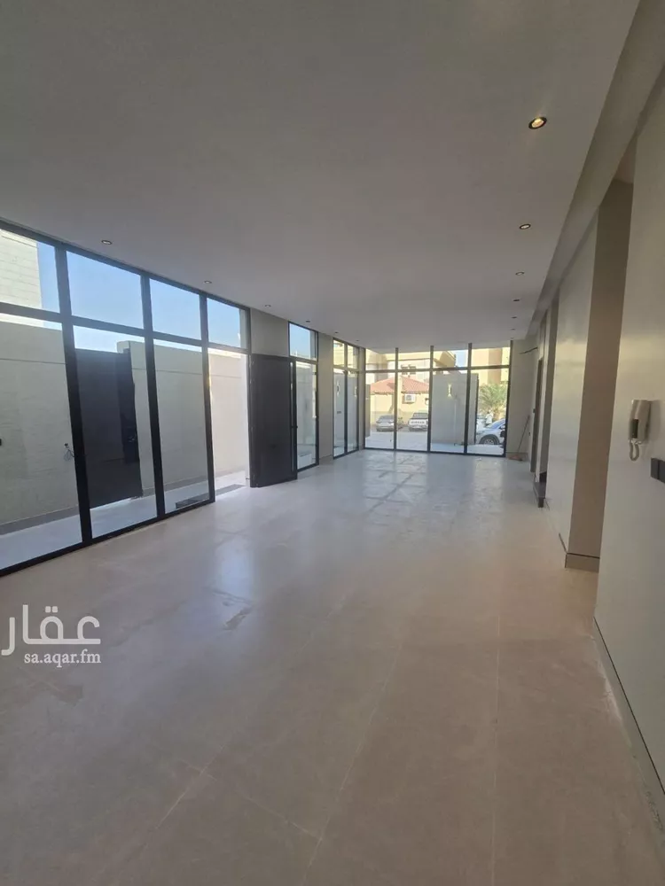 فيلا للبيع في شارع ابن كحيل, حي الملك فيصل, مدينة الرياض, منطقة الرياض صورة 4