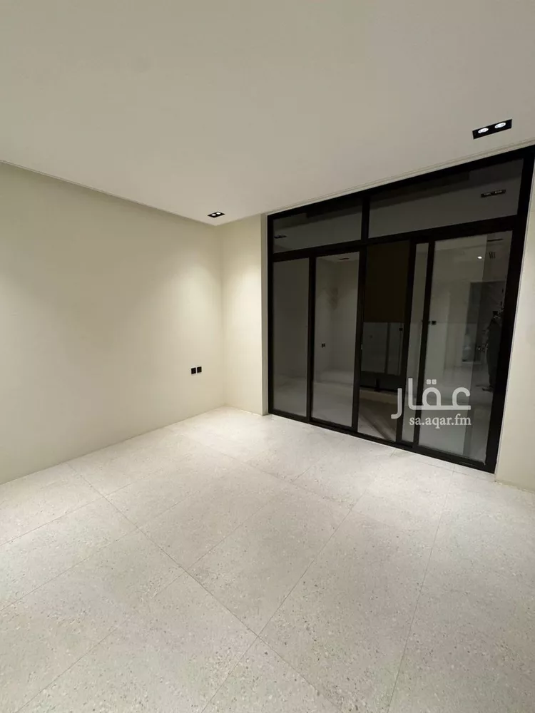 دور للإيجار في شارع الملك فهد الفرعي, حي الرحمانية, مدينة الرياض, منطقة الرياض صورة 4