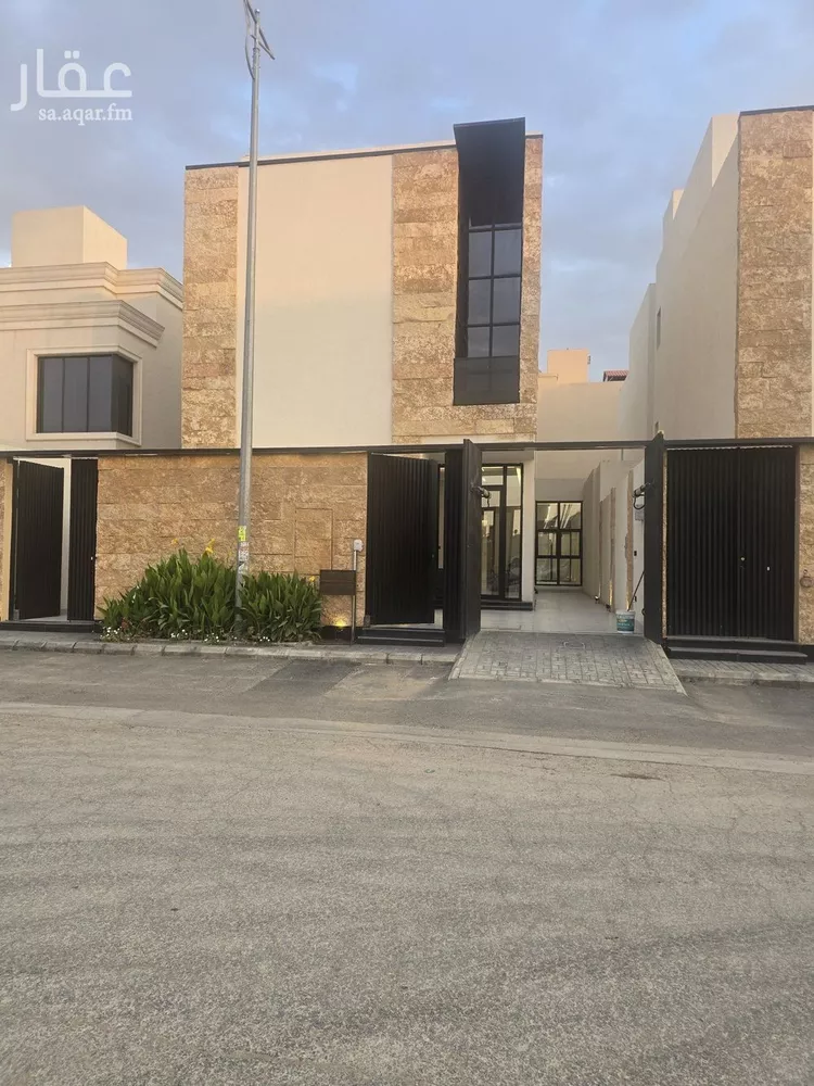 فيلا للبيع في شارع الصفصاف, حي العارض, مدينة الرياض, منطقة الرياض 1 صورة