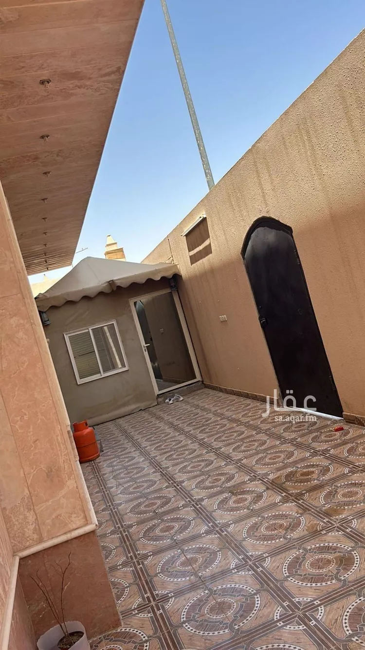 فيلا للإيجار في شارع أحمد بن سليمان النجاد, حي طويق, مدينة الرياض, منطقة الرياض صورة 4