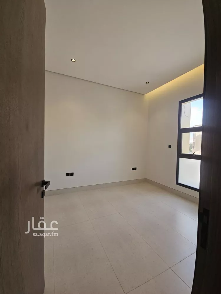 فيلا للإيجار في شارع رقم 210, حي النرجس, مدينة الرياض, منطقة الرياض صورة 2