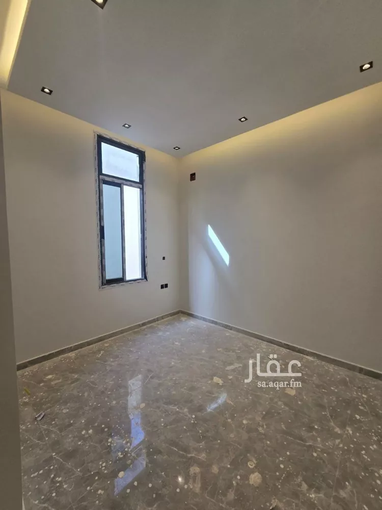 فيلا للبيع في شارع ابن كحيل, حي الملك فيصل, مدينة الرياض, منطقة الرياض صورة 3