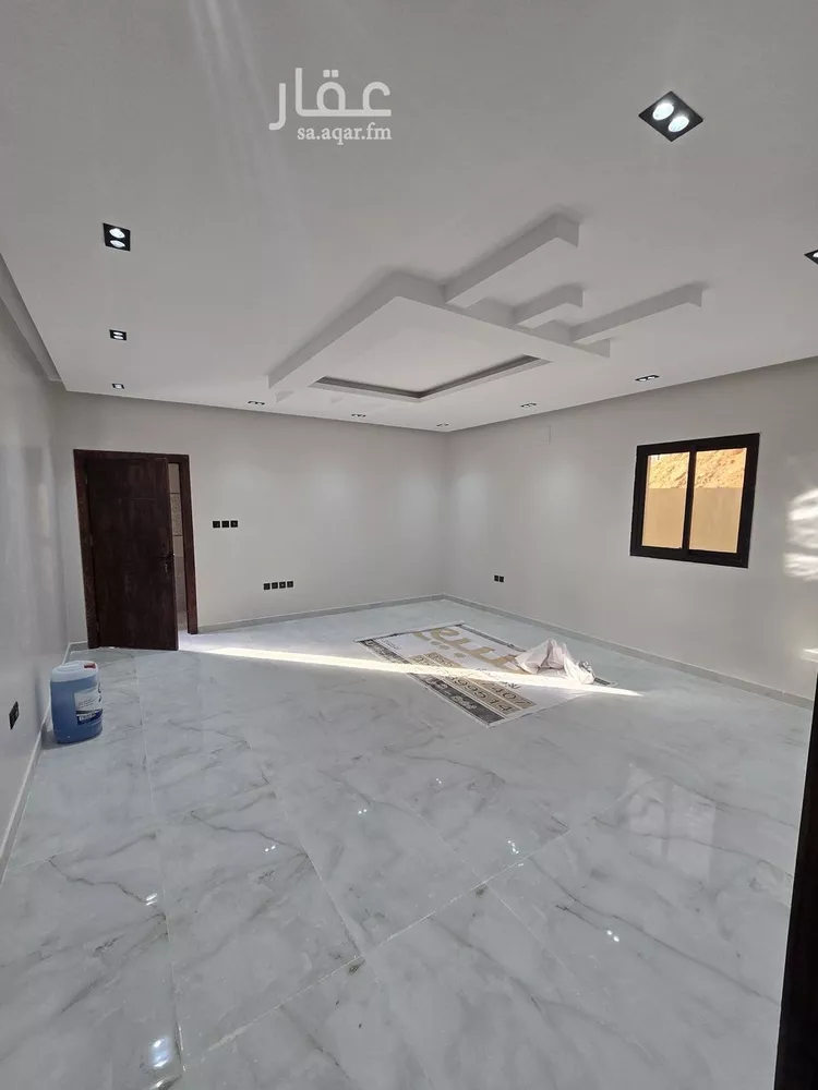 فيلا للبيع في شارع المديني, حي الأندلس, مدينة الرياض, منطقة الرياض صورة 2