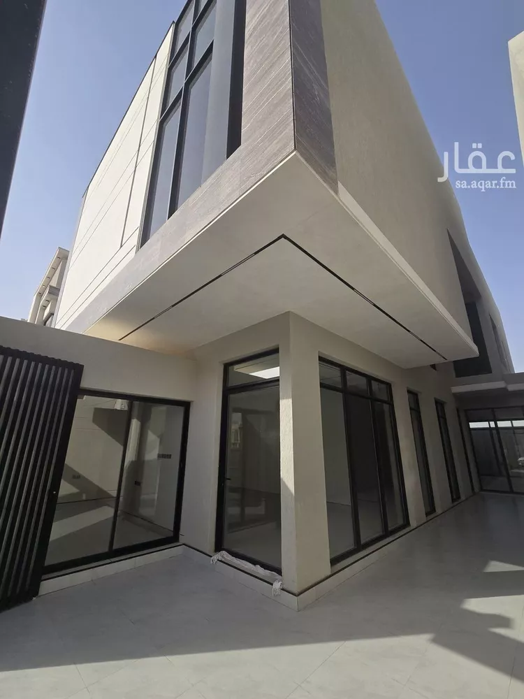 فيلا للبيع في شارع نظام الدين بن معصوم, حي الرمال, مدينة الرياض, منطقة الرياض صورة 3