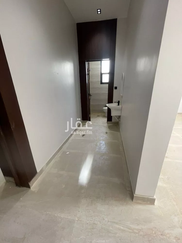 شقة للإيجار في شارع ابن سيده اللغوي, حي عكاظ, مدينة الرياض, منطقة الرياض