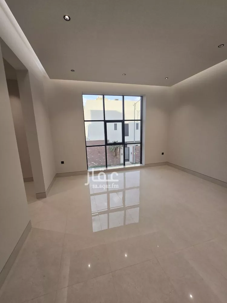 فيلا للبيع في شارع ابن عبدالقاهر, حي العارض, مدينة الرياض, منطقة الرياض صورة 2