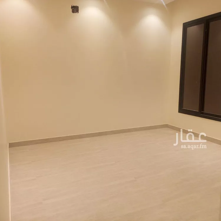 فيلا للإيجار في شارع عبدالعزيز الربيعه, حي عكاظ, مدينة الرياض, منطقة الرياض صورة 5