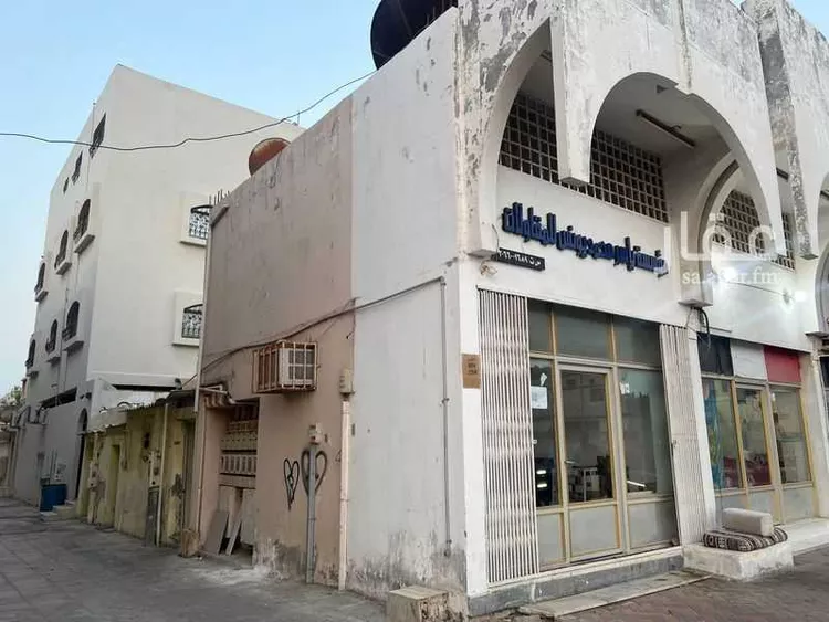 عمارة للبيع في شارع الامير محمد بن فهد, حي الدانة, مدينة رأس تنورة, المنطقة الشرقية 6