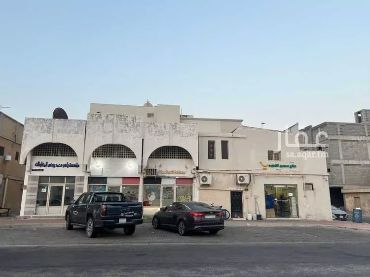 عمارة للبيع في شارع الامير محمد بن فهد, حي الدانة, مدينة رأس تنورة, المنطقة الشرقية 8