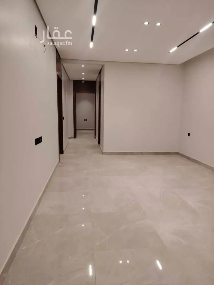 دور للبيع في شارع وجية الشحامي, حي الرمال, مدينة الرياض, منطقة الرياض صورة 4