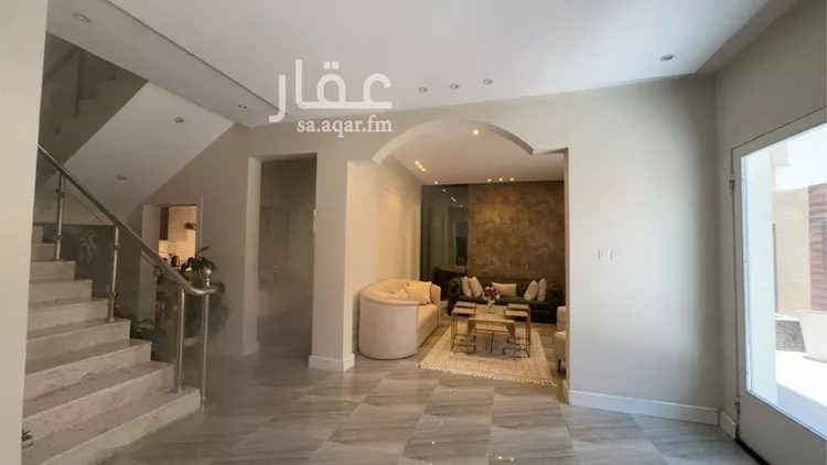 فيلا للإيجار في شارع محمود عبدالله قاري, حي الرمال, مدينة الرياض, منطقة الرياض صورة 5