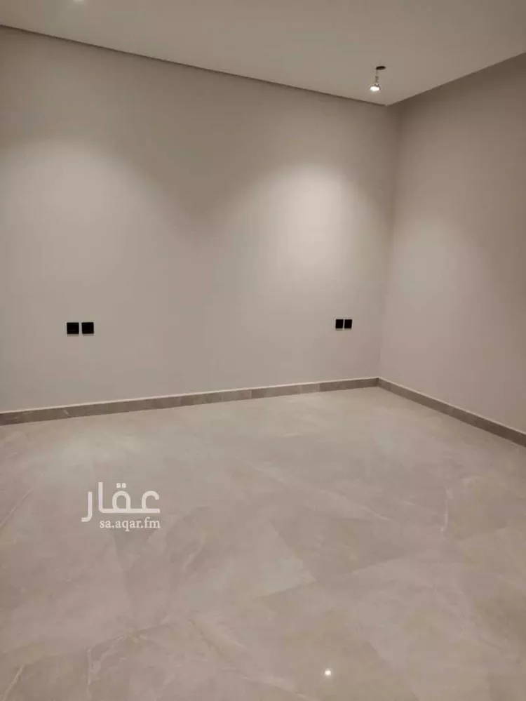 دور للبيع في شارع وجية الشحامي, حي الرمال, مدينة الرياض, منطقة الرياض صورة 3