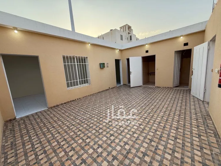 عمارة للإيجار في شارع الحسن بن أحمد الجلال, حي الرمال, مدينة الرياض, منطقة الرياض