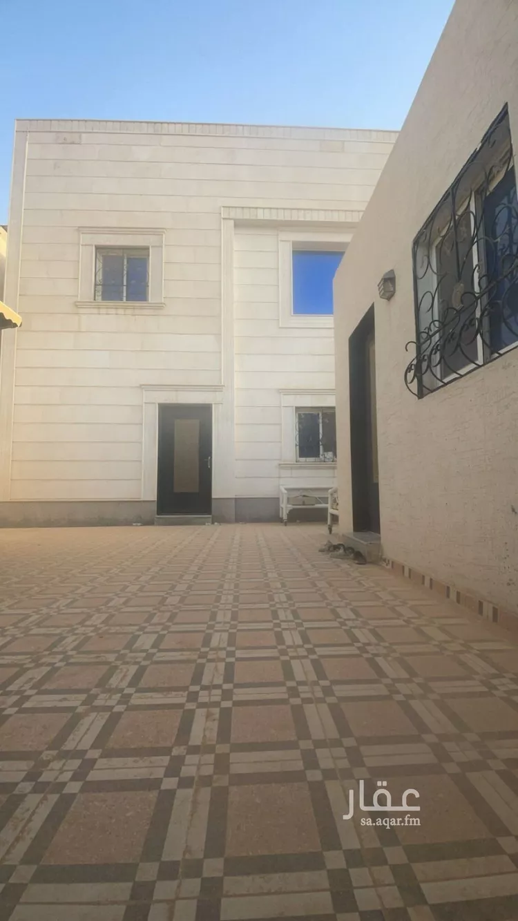 فيلا للبيع في شارع محمد بن محمد النويري, حي الرمال, مدينة الرياض, منطقة الرياض صورة 2
