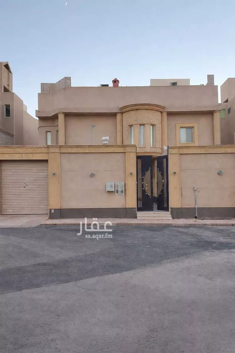 فيلا للبيع في شارع حسين بن صديق دحلان, حي عكاظ, مدينة الرياض, منطقة الرياض