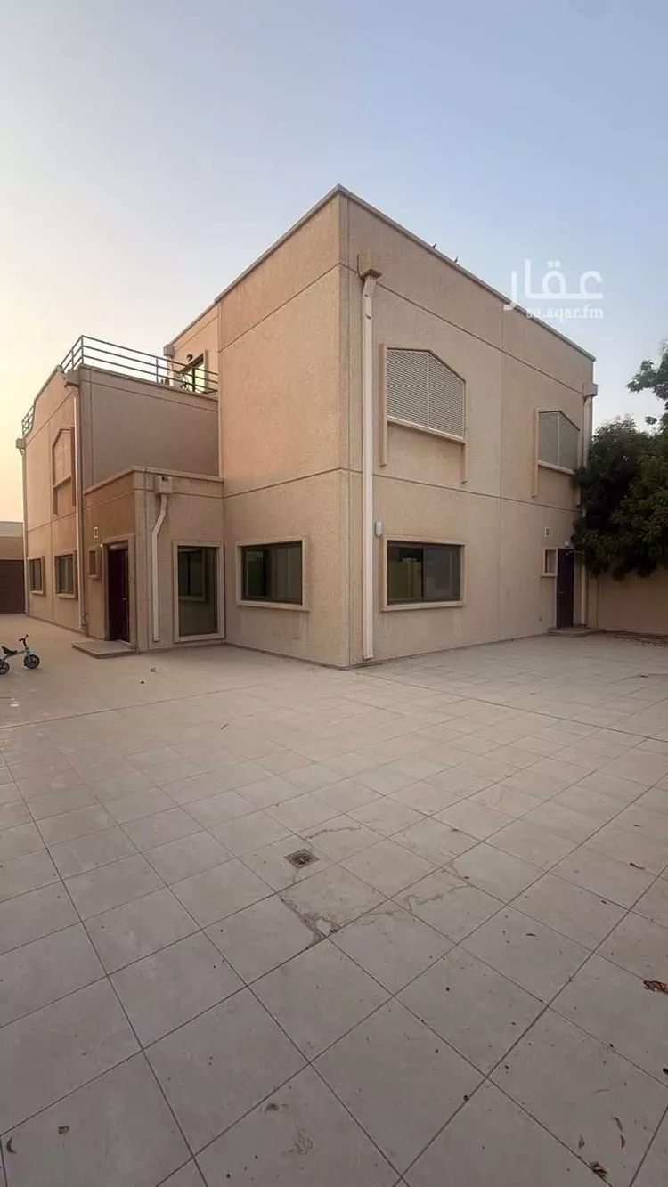 فيلا للبيع في شارع الرياس, حي دارين, مدينة مدينه الجبيل الصناعيه, المنطقة الشرقية 6