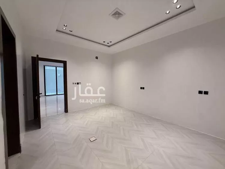 دور للبيع في شارع عثمان الرويني ، حي الشرق ، الرياض ، منطقة الرياض صورة 4