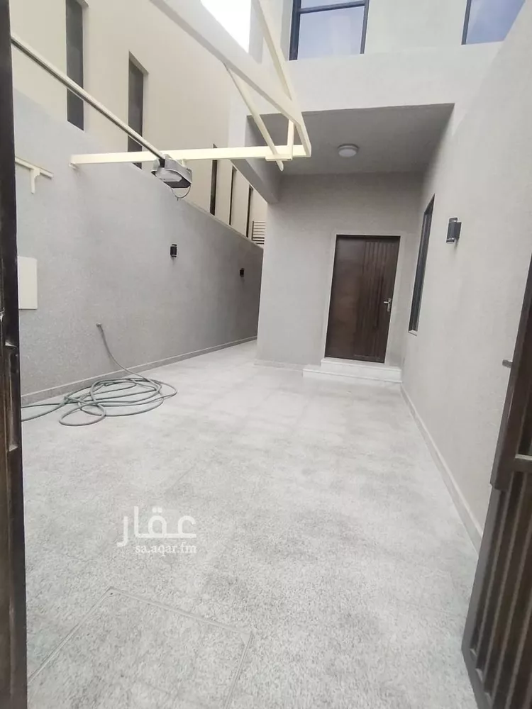 دور للإيجار في شارع رقم 100, حي النرجس, مدينة الرياض, منطقة الرياض صورة 2