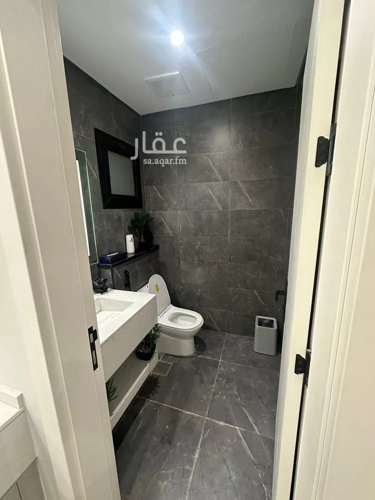 شقة للإيجار في شارع الامام سعود بن فيصل, حي الملقا, مدينة الرياض, منطقة الرياض صورة 3