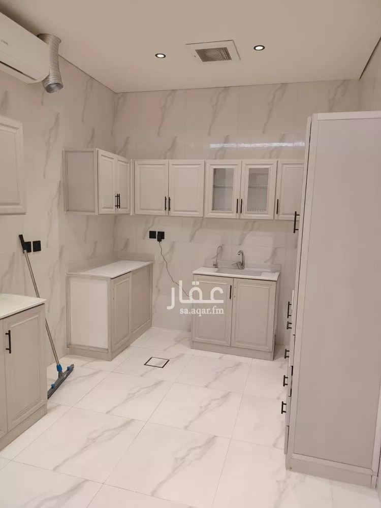 شقة للإيجار في شارع رقم 304, حي النرجس, مدينة الرياض, منطقة الرياض